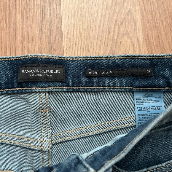 Banana Republic High-Rise Slim Jeans in Medium Wash - Picture 7 of 12